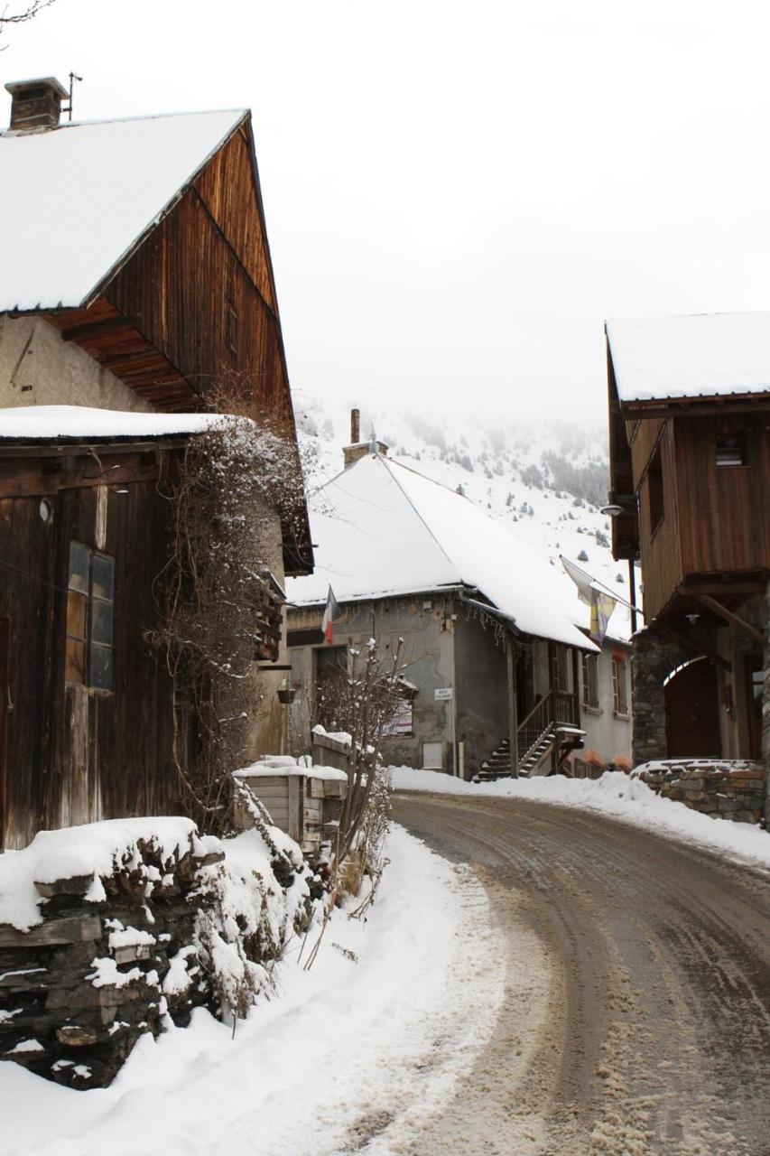 Chalet Rouge Ou Blanc Villard-Reculas Exterior photo