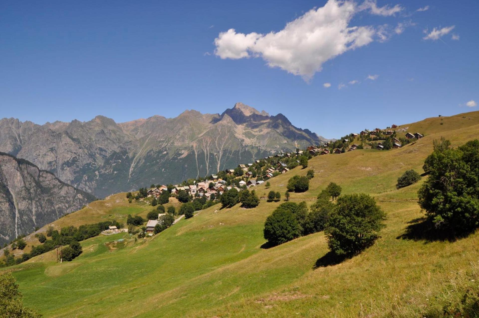 Chalet Rouge Ou Blanc Villard-Reculas Exterior photo